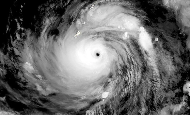 Siêu bão Mawar mạnh kỷ lục, giật trên cấp 17 có ảnh hưởng đến Việt Nam? 